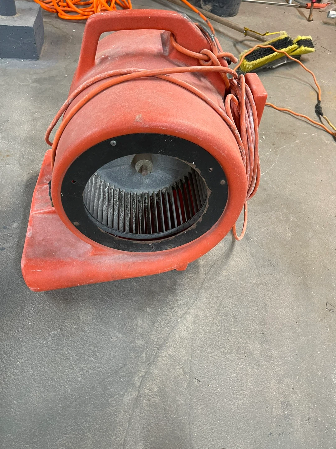 Minuteman Industrial Air Mover Floor Fan Blower - photo 2