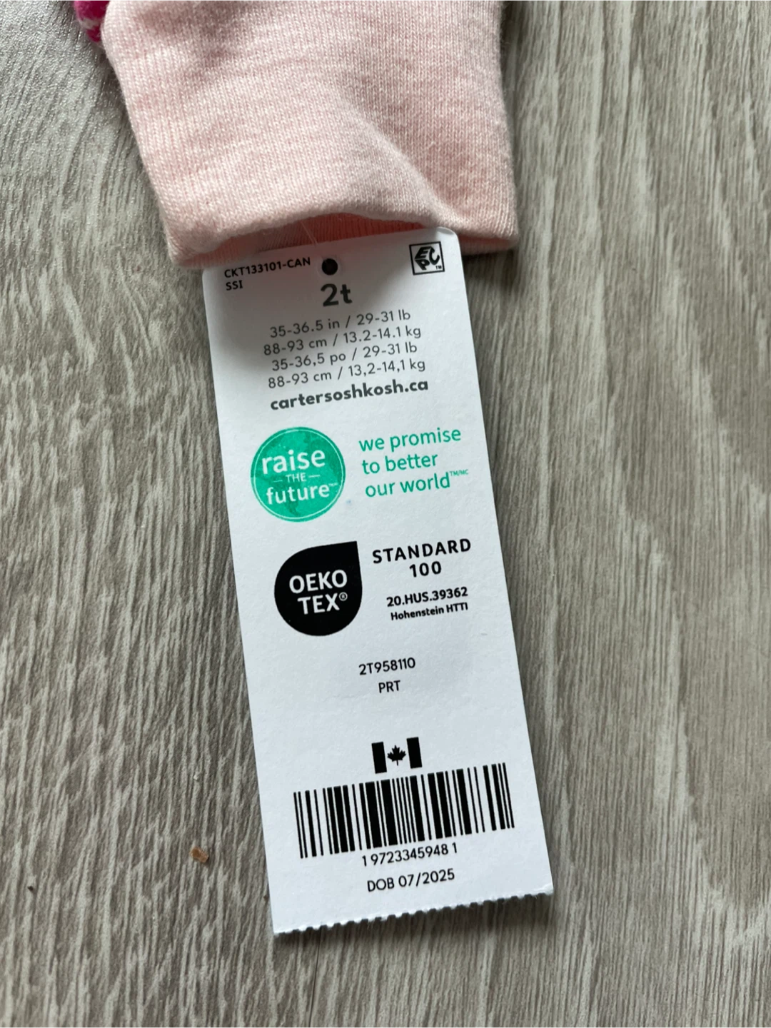 Brand New, never worn Carter's Pink Christmas Pajamas Size 2T - photo 2