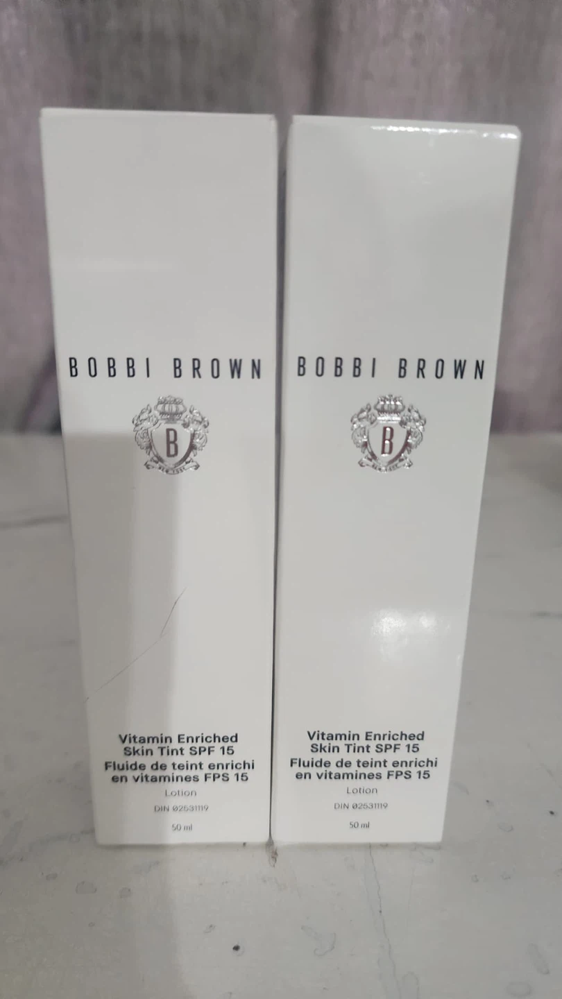 $30/ea Bobbi Brown Skin Tint SPF 15 Lotion