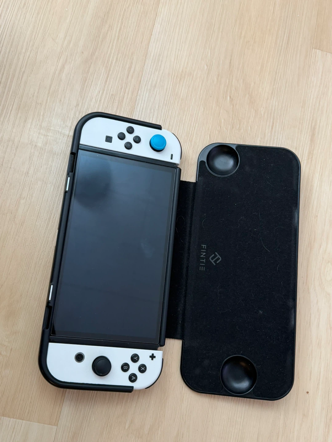 Nintendo Switch OLED White Console - photo 2