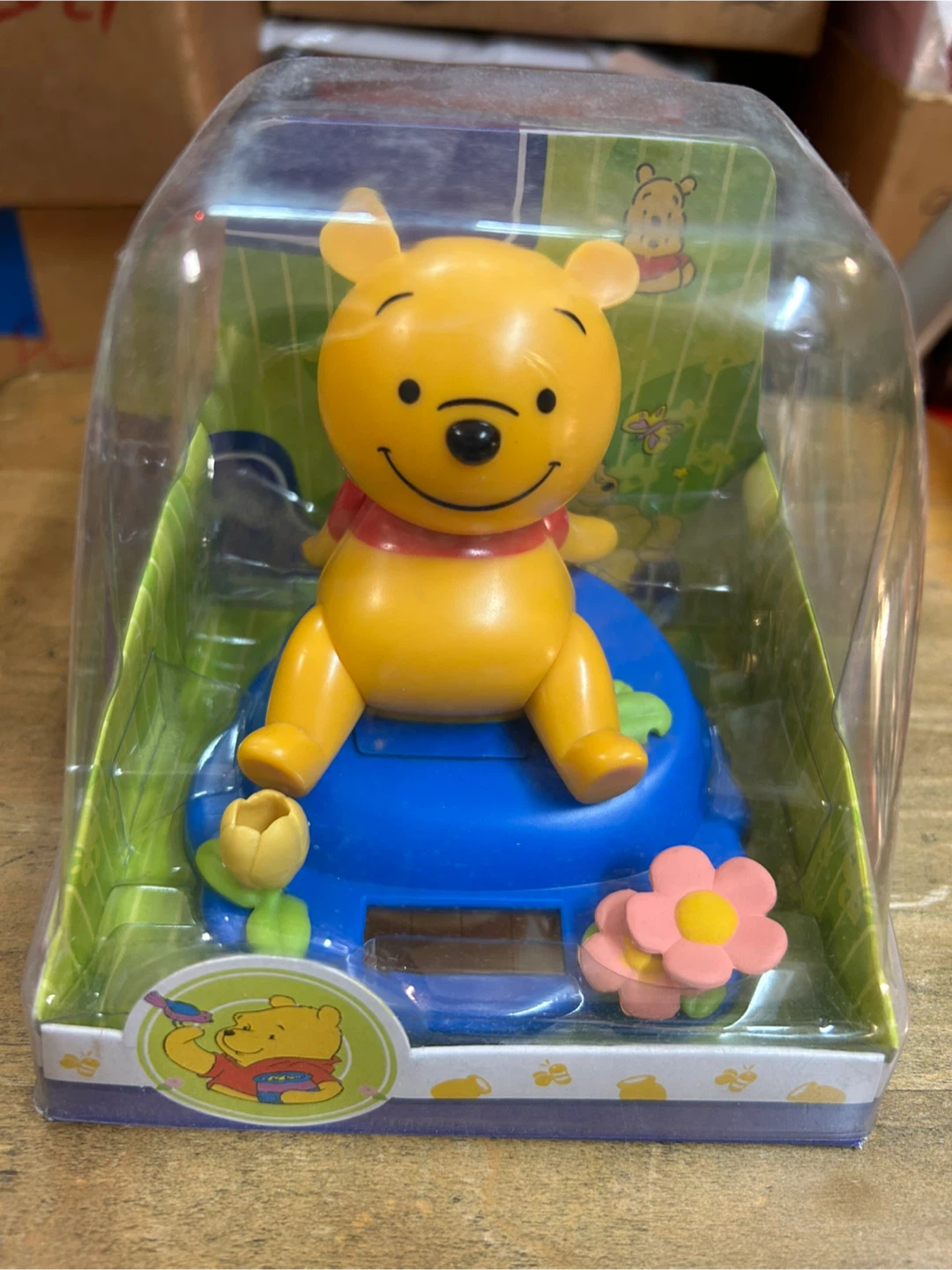 Winnie the Pooh Solar Powered Dancing Toy - photo 2