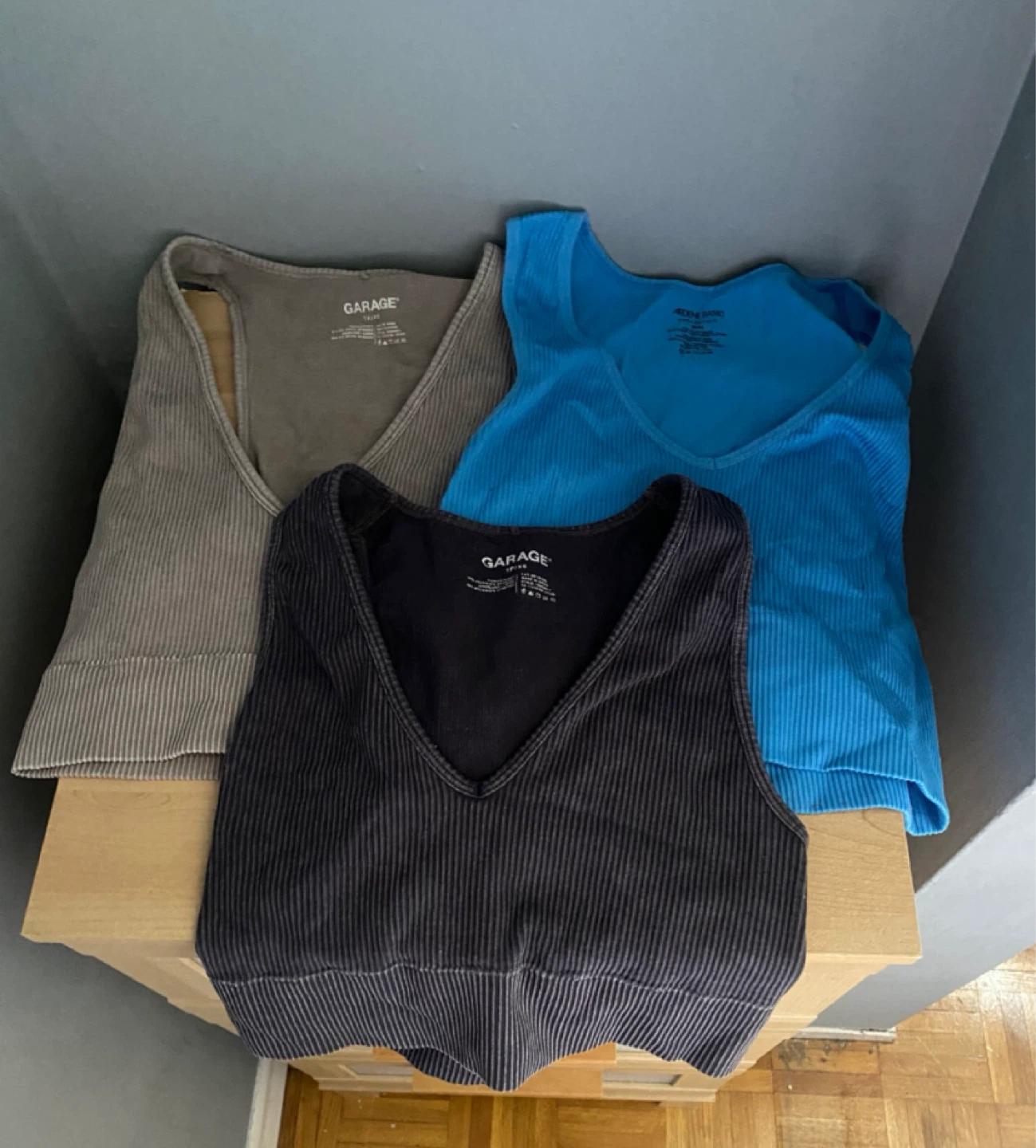 Garage V-Neck Ribbed Tank Tops (3-Pack)