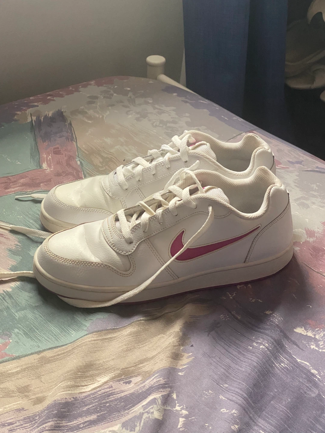 Nike Women's White and Pink Sneakers-10 - photo 4