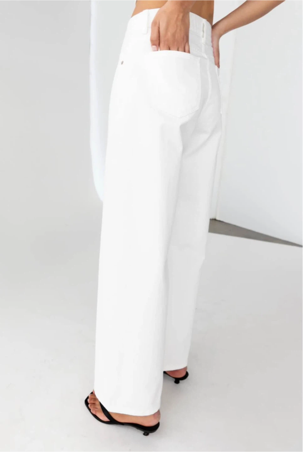 Oak and Fort White Wide Leg Jeans - photo 5