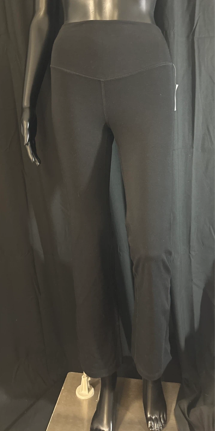 Old Navy Black Yoga Pants - Size Medium
