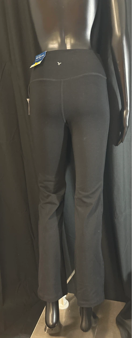 Old Navy Black Yoga Pants - Size Medium - photo 2