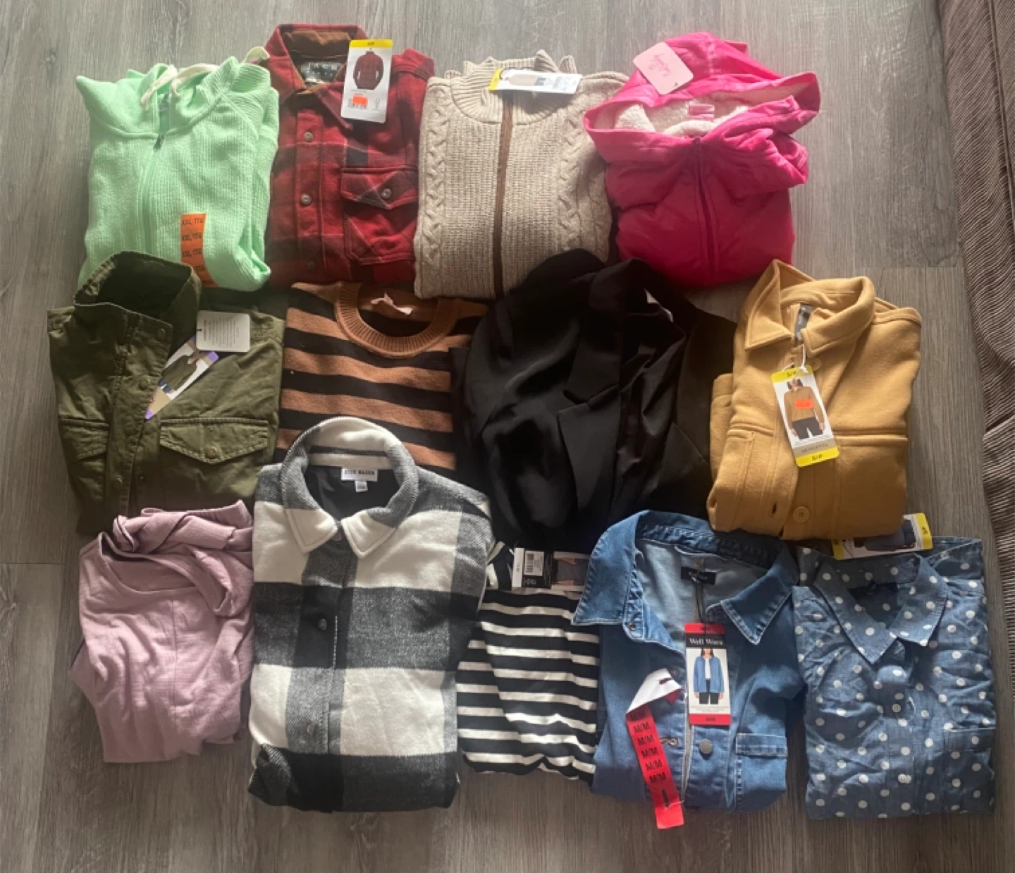 Wholesale lot of clothing - photo 4