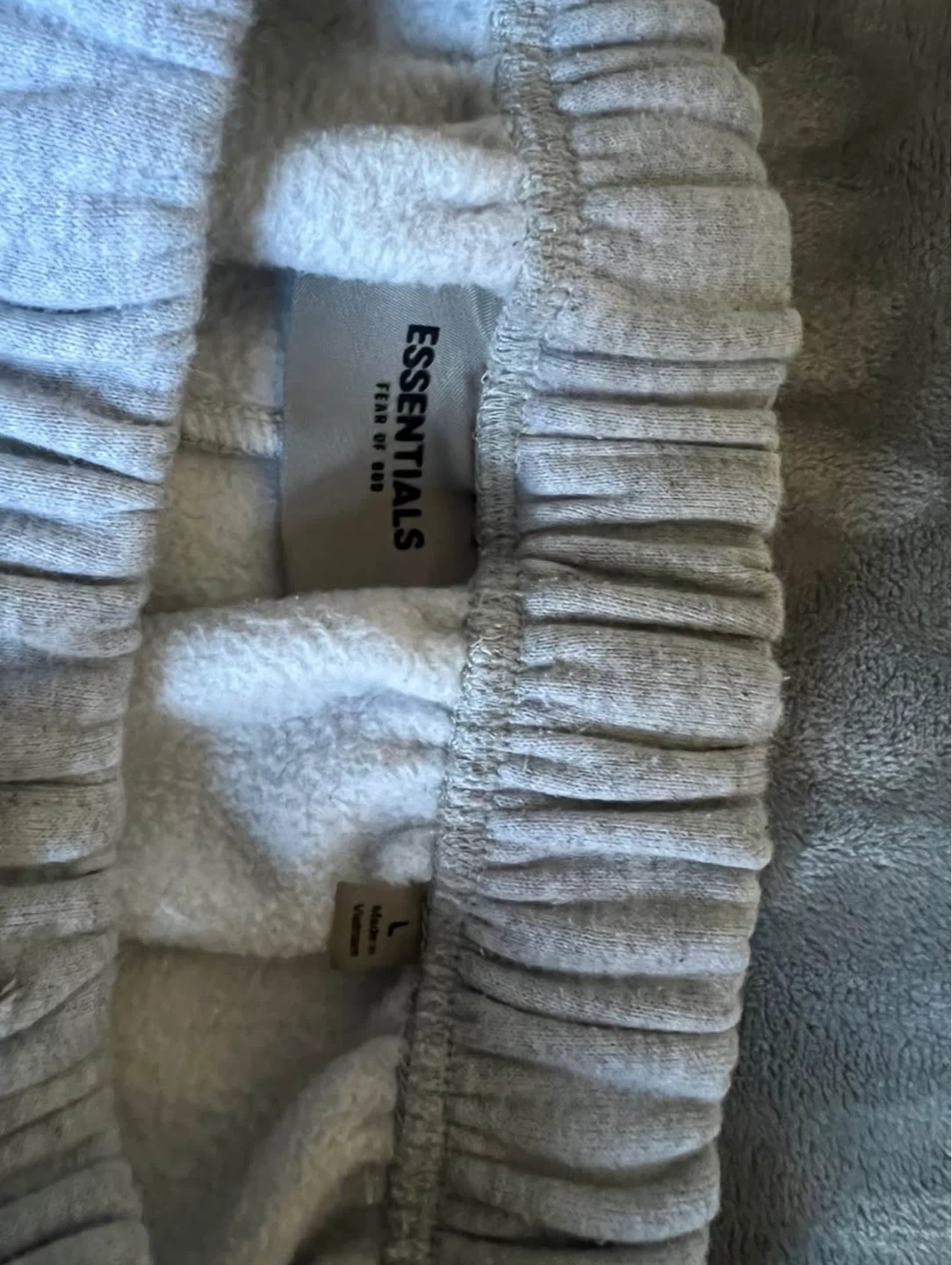 ESSENTIALS Fear of God Grey Sweatpants Size L - photo 2