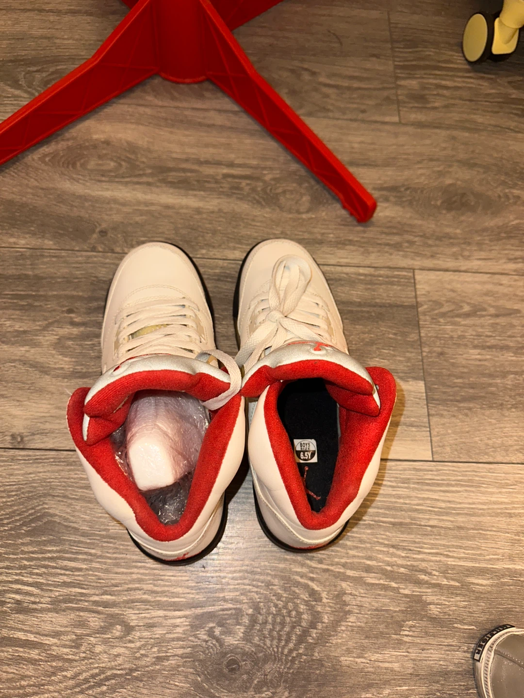 Air Jordan 5 Retro White Red GS 440888-102 Size 6.5Y - photo 4