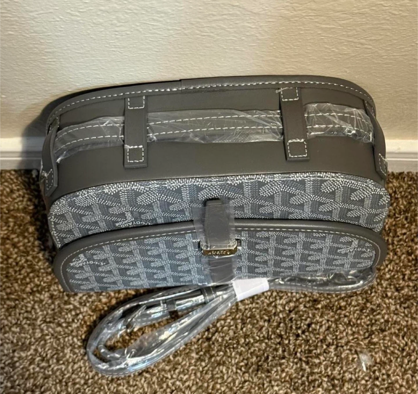 Goyard Grey Monogram Shoulder Bag - photo 4