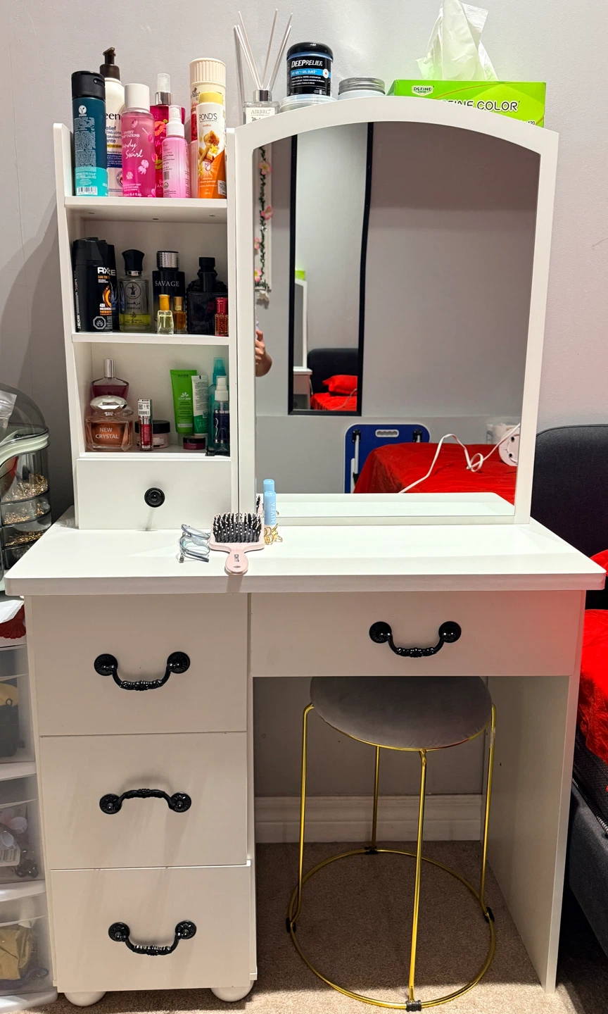 White Vanity with stool - photo 3