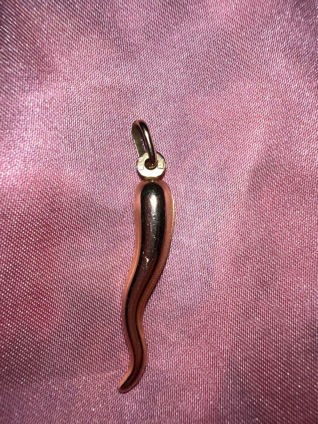 10 K Gold Tone Italian Horn Charm Pendant - photo 2