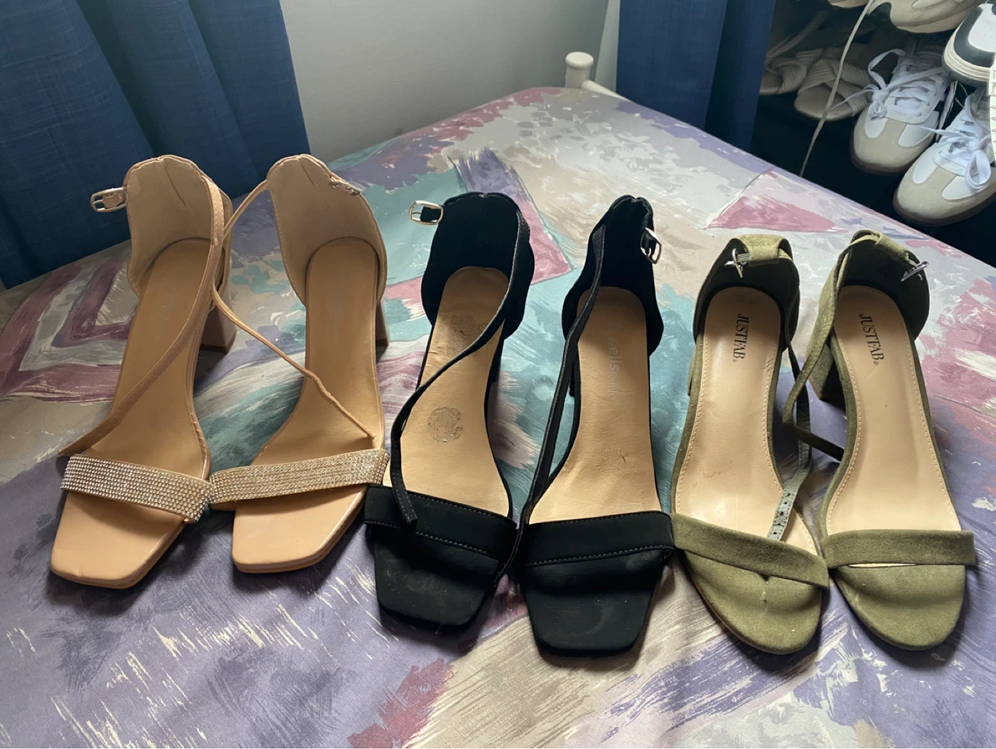 Women's Block Heel Sandals - Nude, Black, Olive - photo 3