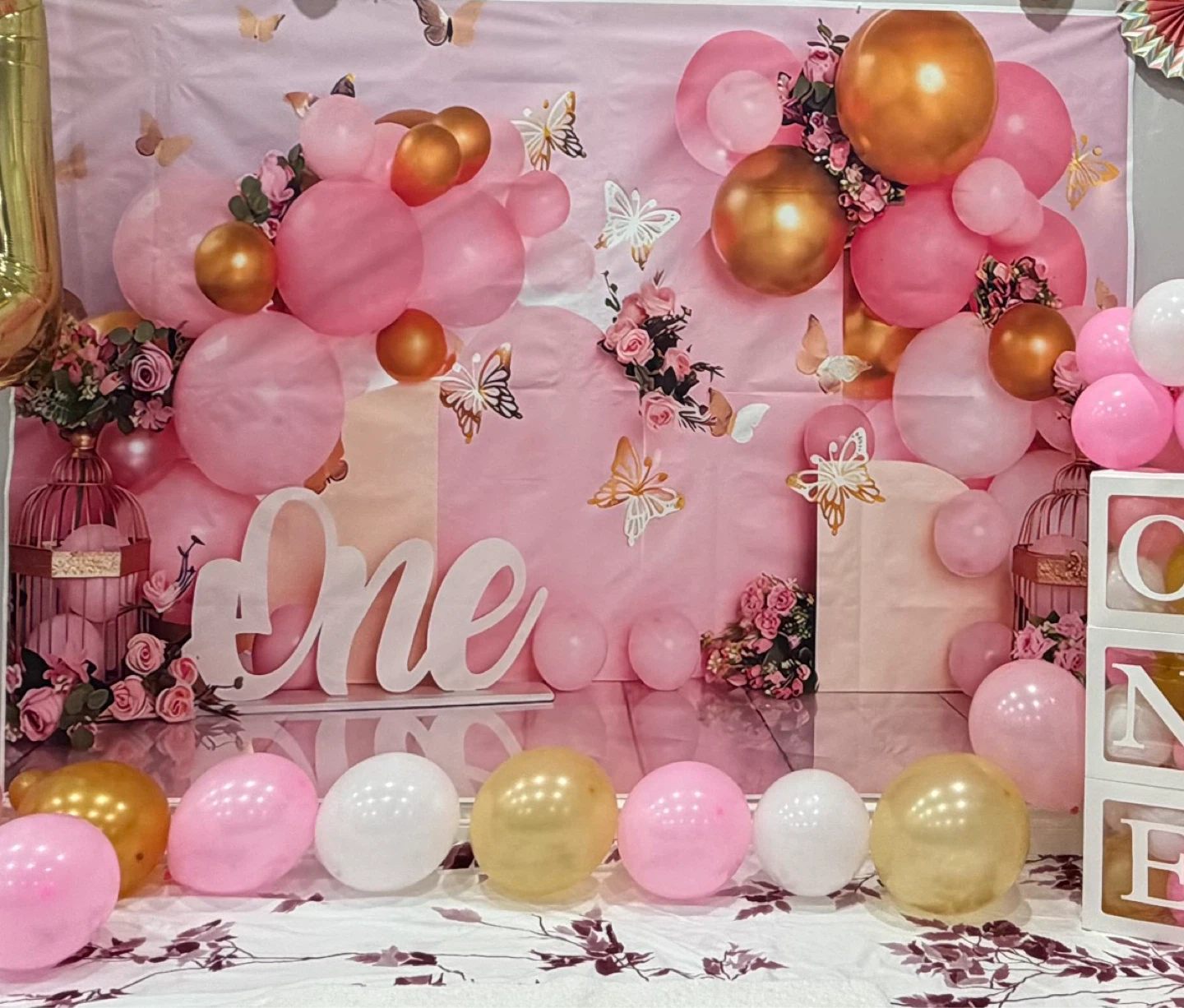 Pink Butterfly Birthday Party Decor Set - photo 3