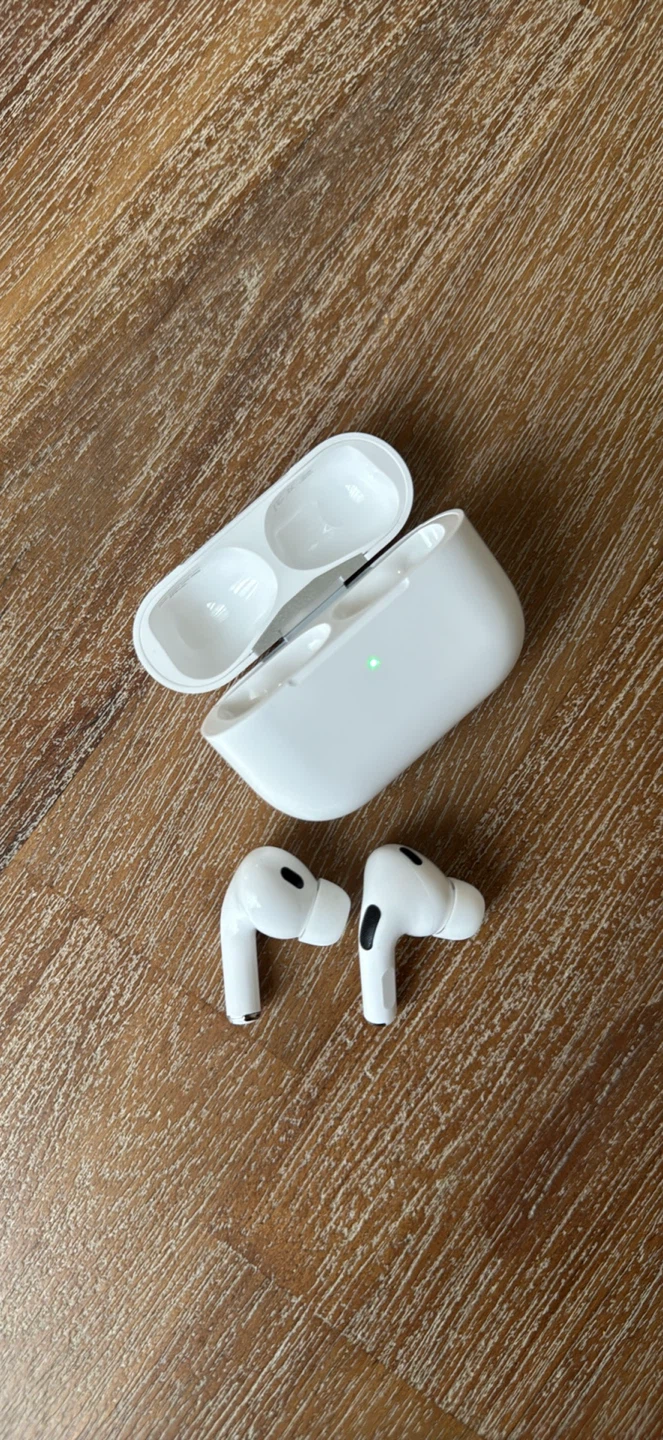 Apple AirPods Pro 2 Gen