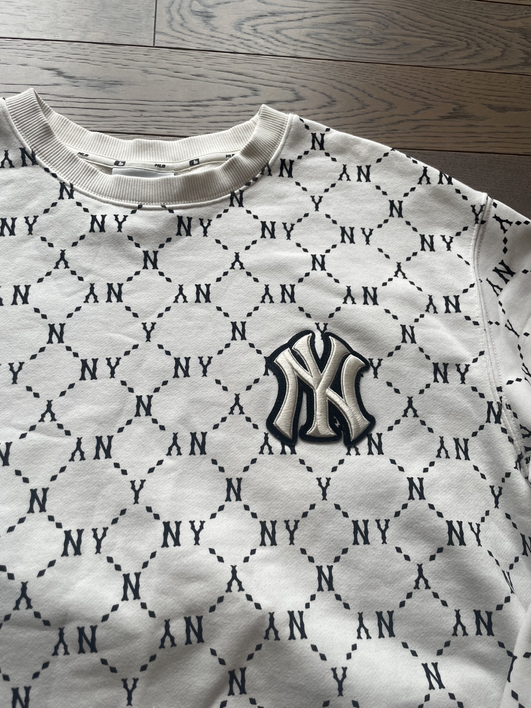 MLB New York Yankees Crewneck Sweatshirt Size L