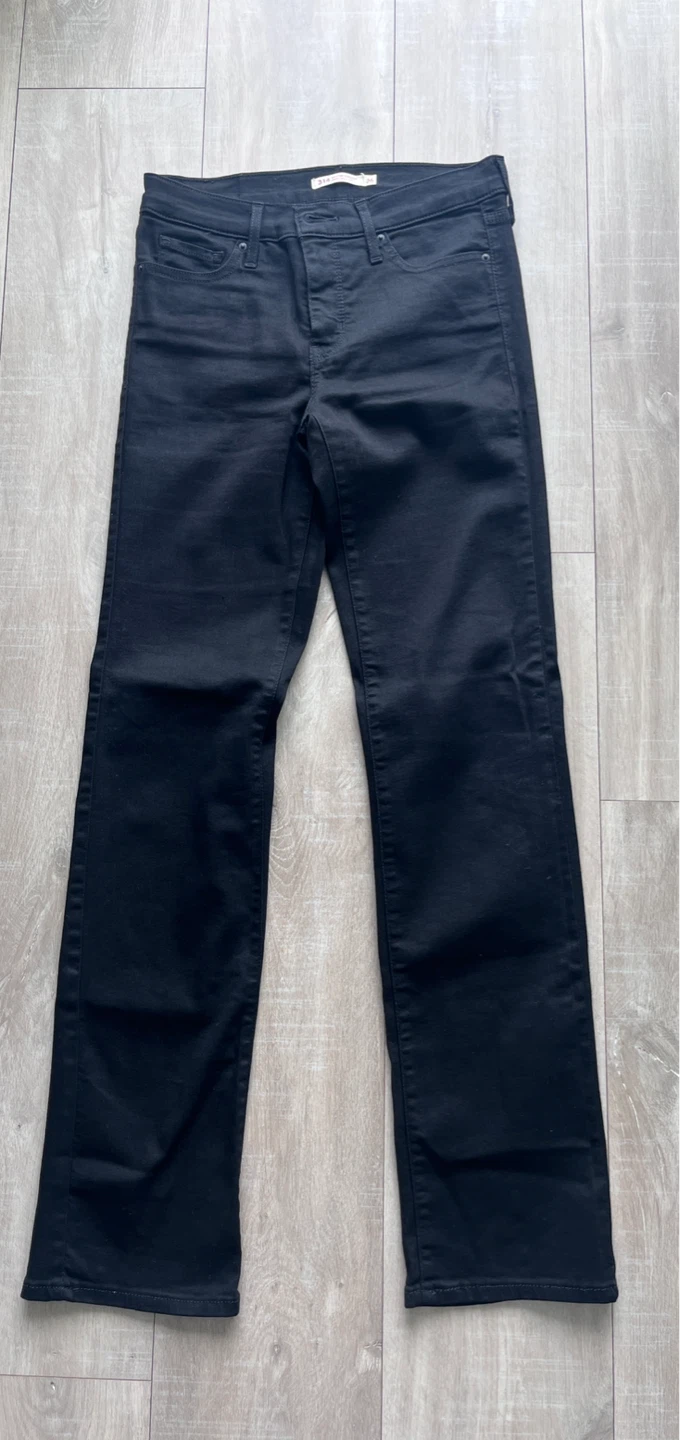 Levi's Black Jeans Women's Size 28x30