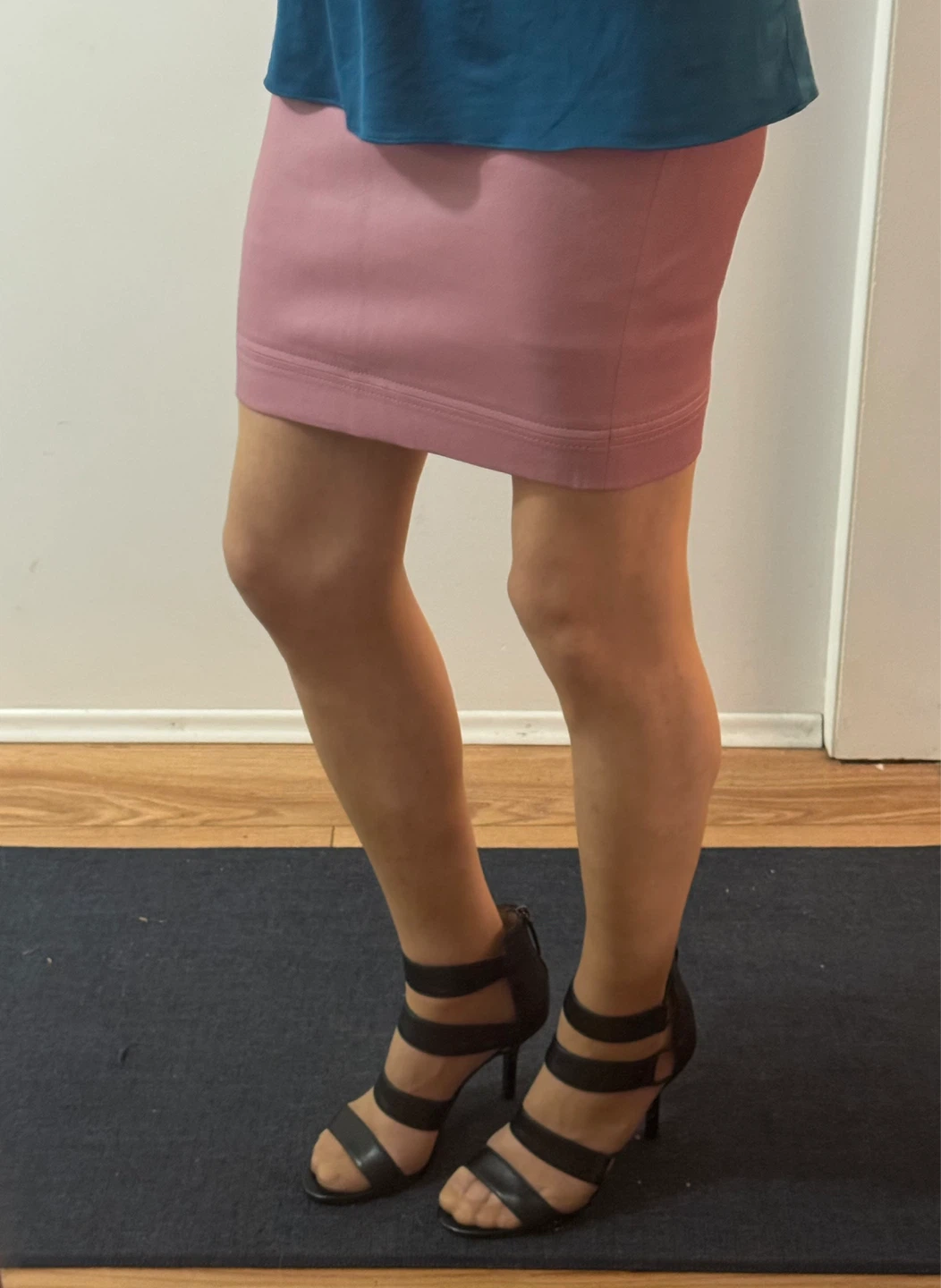 Helmut Lang pink 100% lamb leather pencil skirt