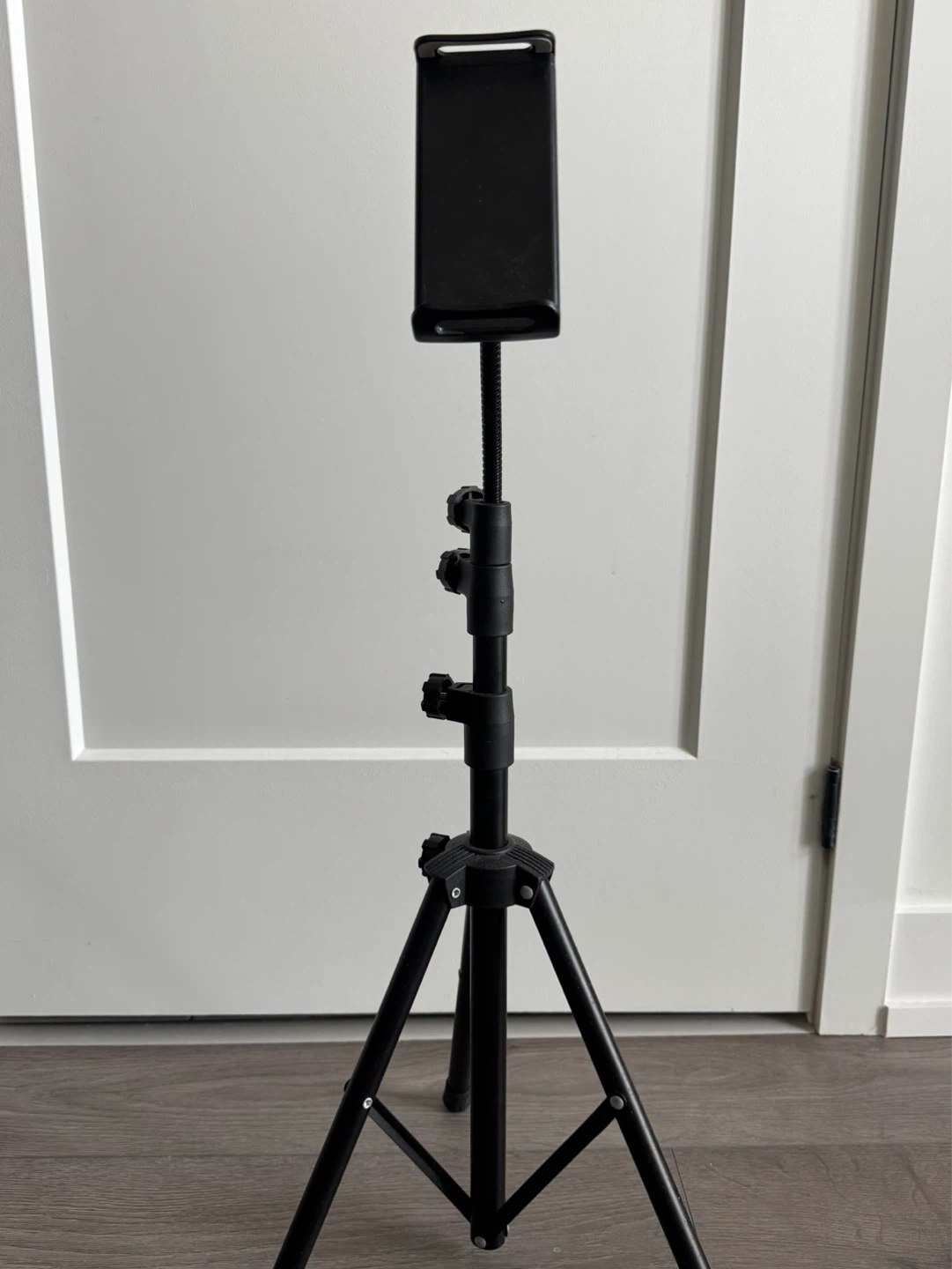 Adjustable Tripod Stand for Tablet/Phone