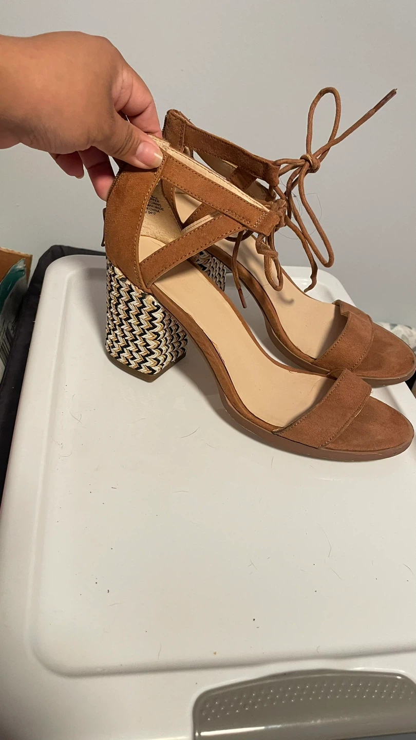 Women's Brown Suede Lace-Up Block Heel Sandals - photo 2