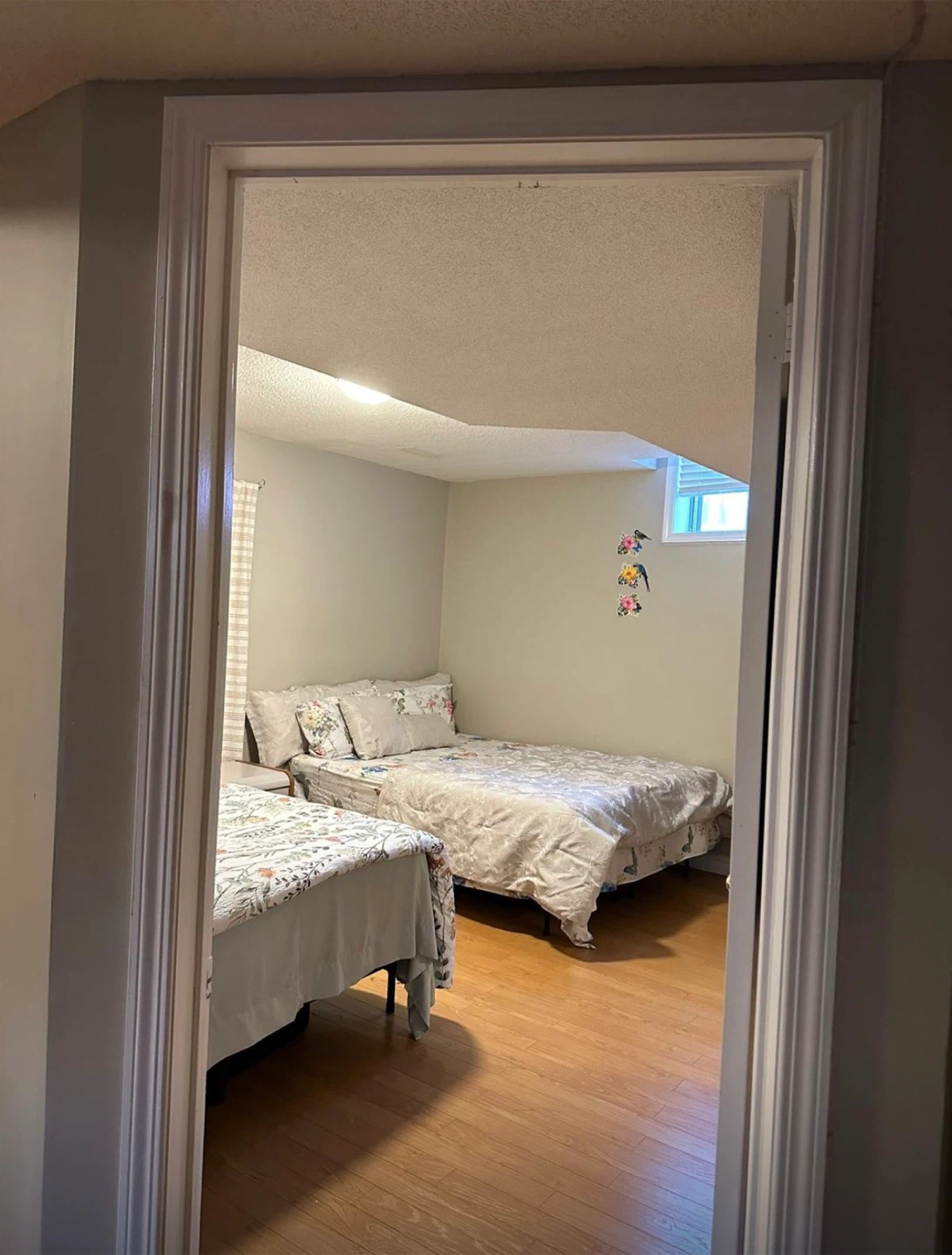 Basement apartment for Rent from May 01, 2026 - photo 2