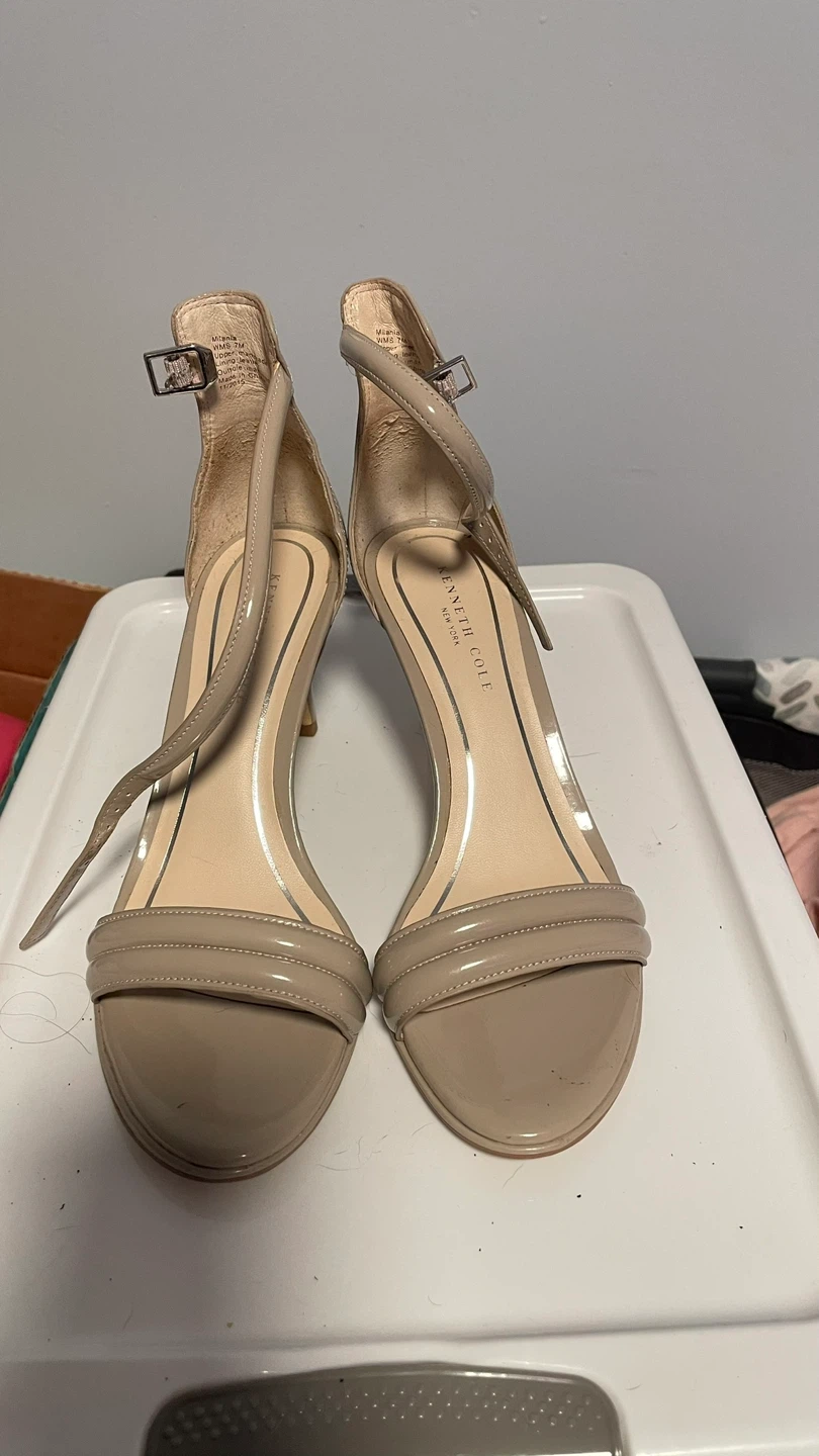 Kenneth Cole New York "Milania" Women's Heels Size 7M