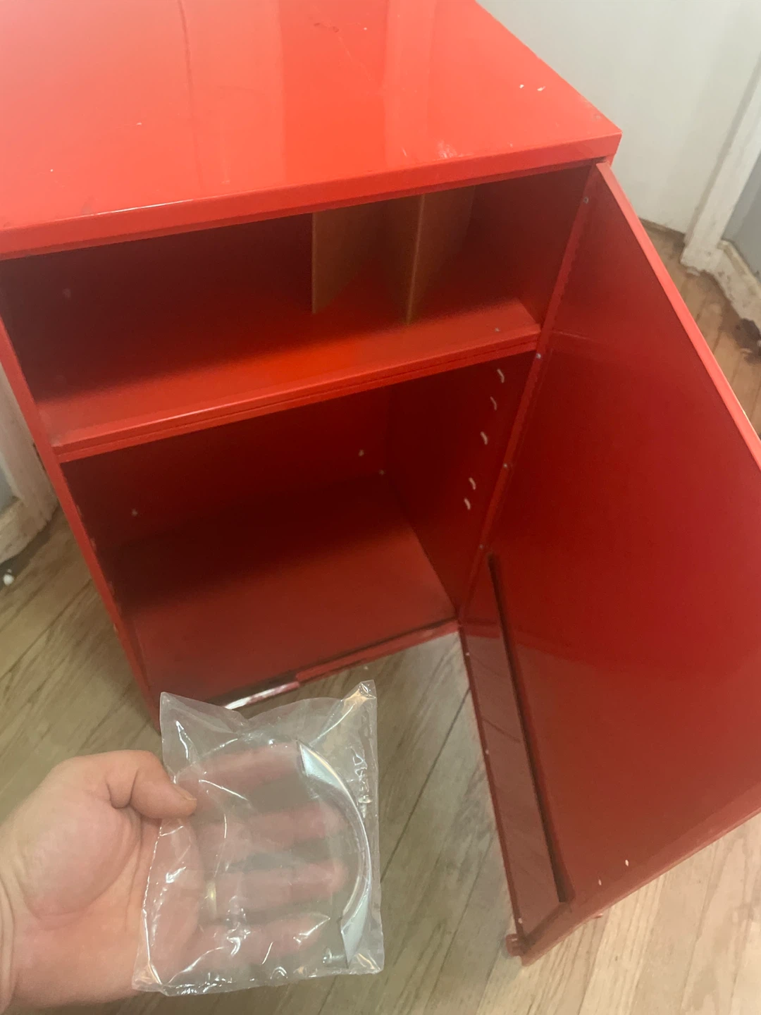 Wurth Red Metal Cabinet Toolbox - photo 2