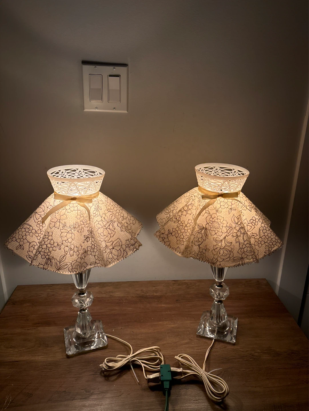 Pair of Vintage Crystal Table Lamps - photo 3