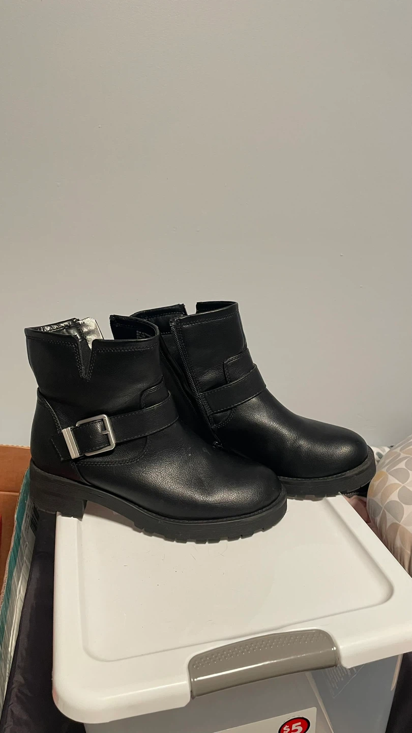 AZ Tanner Black Buckle Moto Boots Size 6.5 M - photo 2