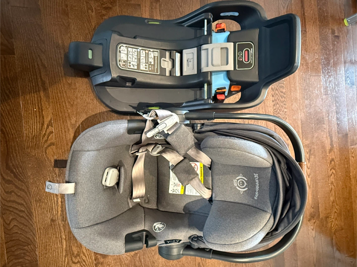 UPPAbaby Aria Infant Car Seat with Base - photo 3