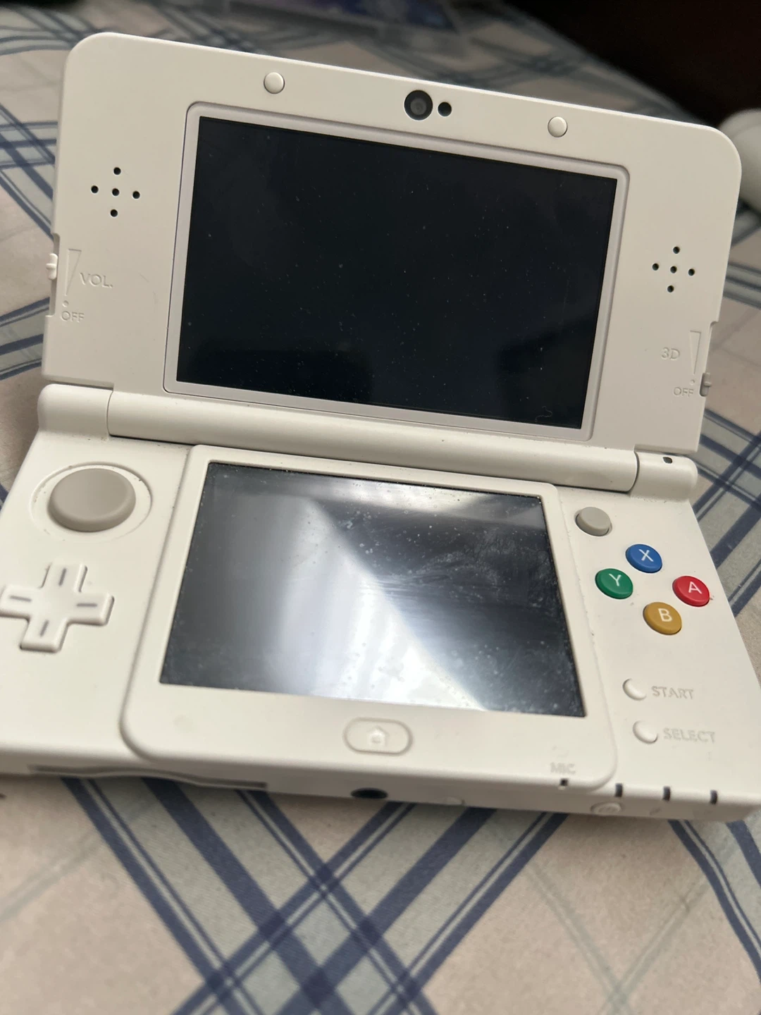 Nintendo New 3DS  Super Mario 3D Land Edition with Cover Plates - photo 2