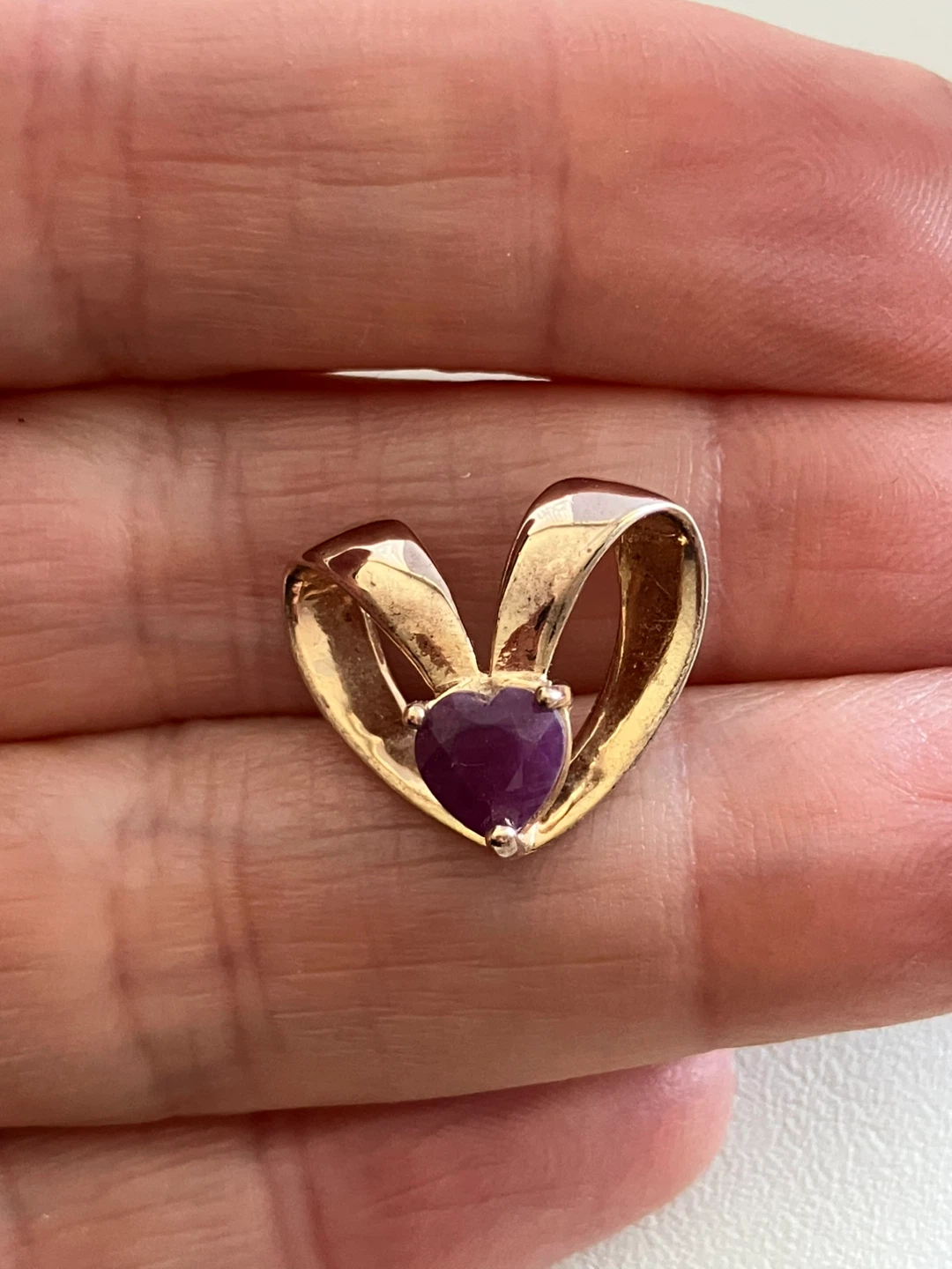 925 Gold Plated Heart Pendant with Ruby
