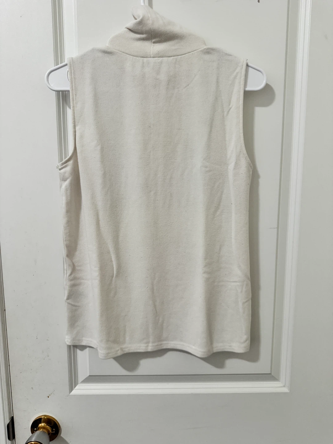 Sleeveless Turtleneck Top - photo 2