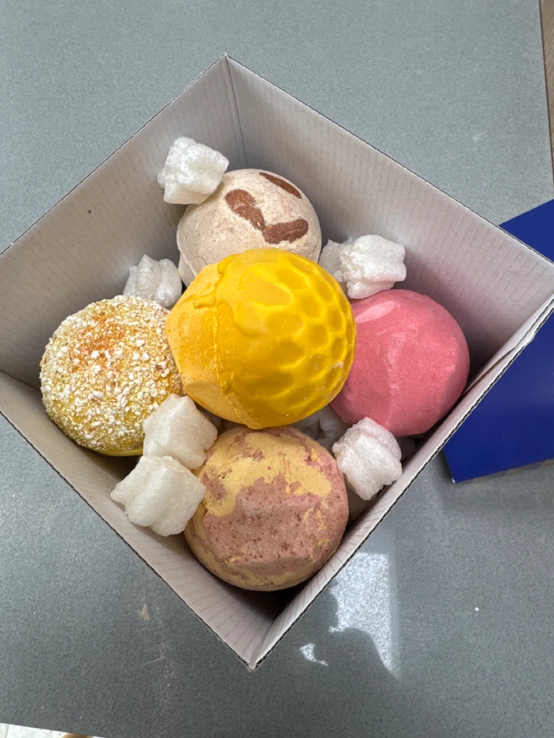 Lush Bath Bombs - photo 5