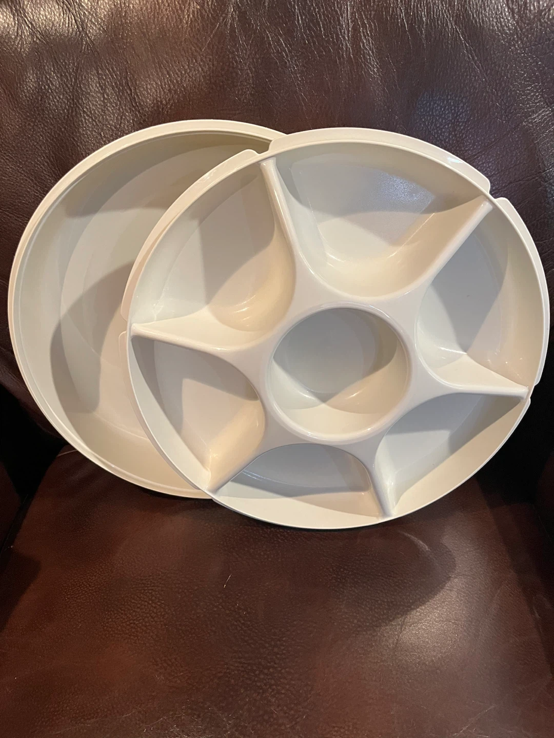 Tupperware Cream Coloured Divided Serving Platter