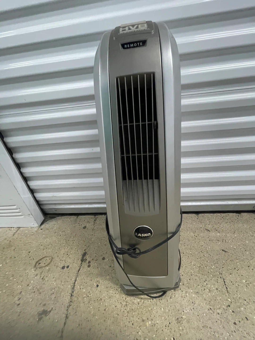 Lasko HVB Remote Tower Fan
