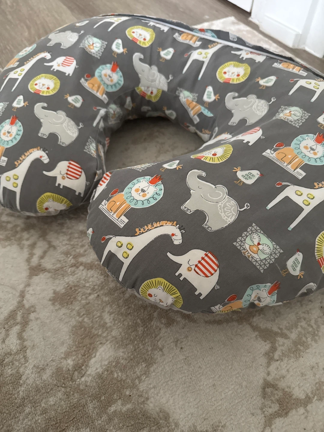 Nursing Pillow - Grey Animal Print - photo 2
