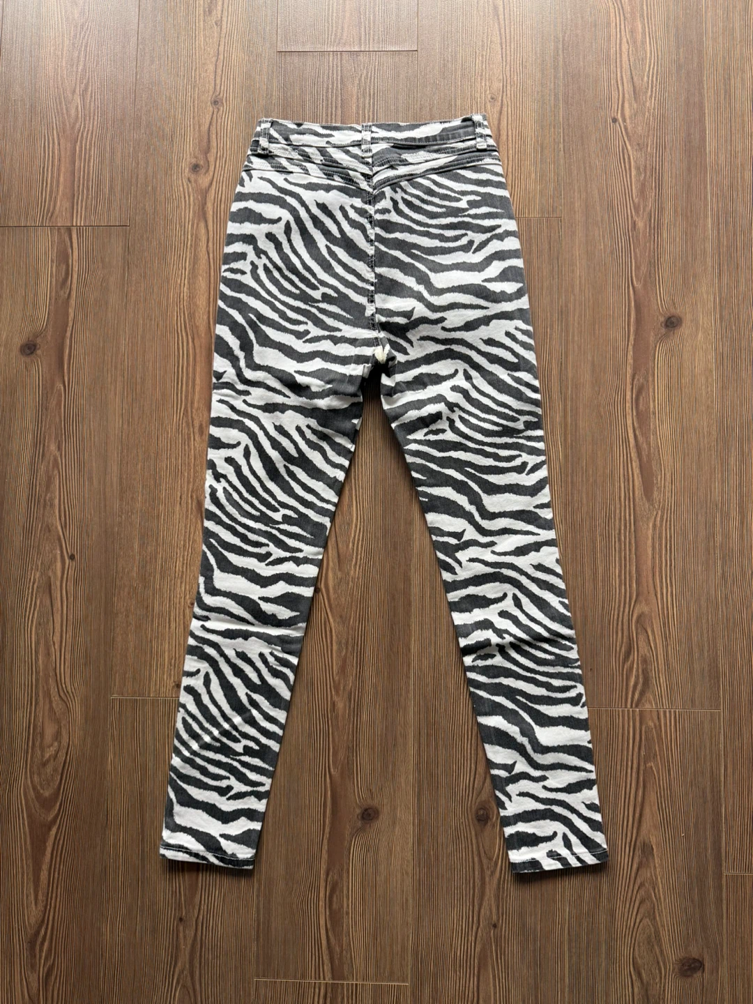 Fashion Nova Zebra Print Skinny Jeans | Size 3 - photo 4