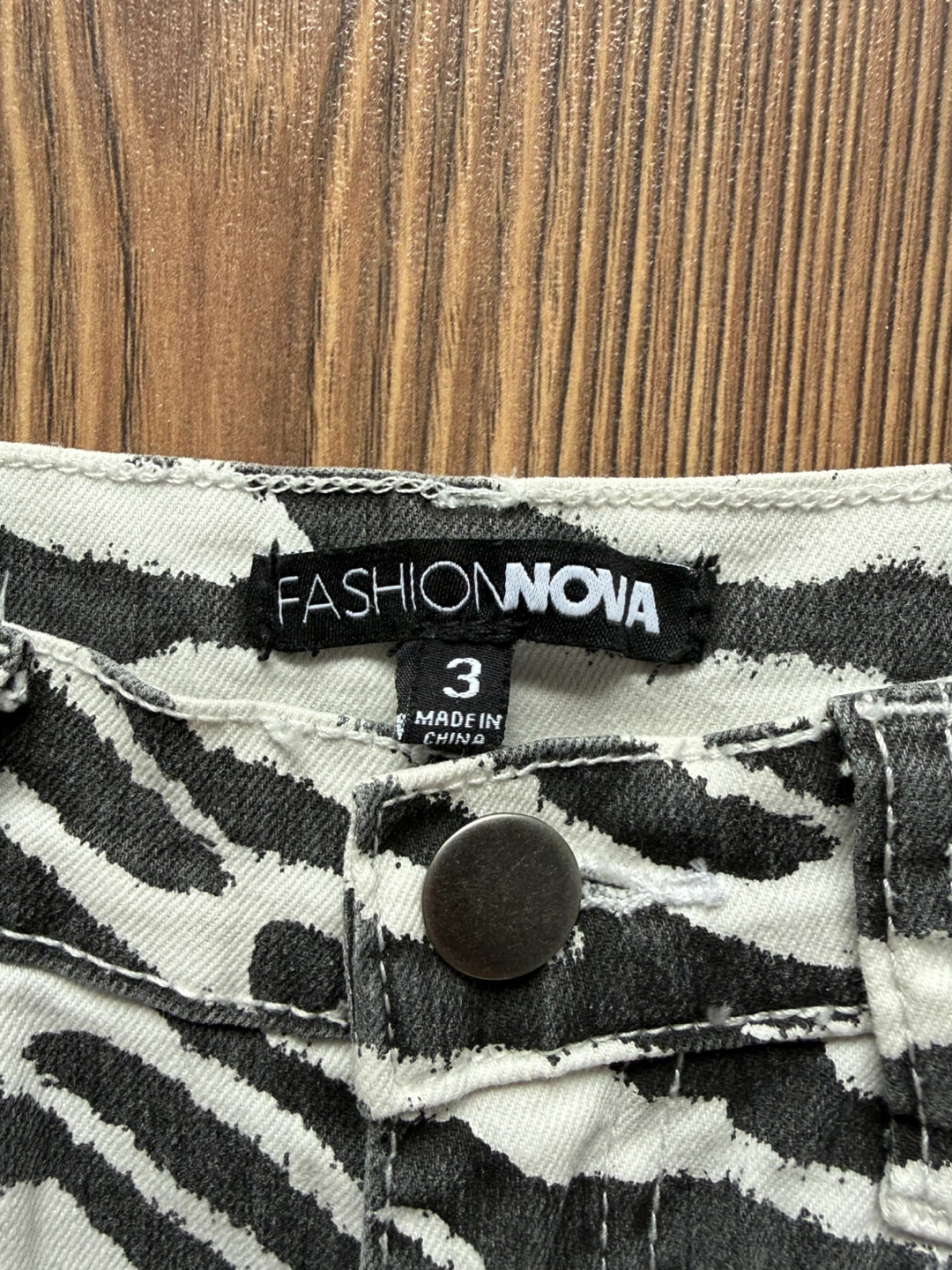Fashion Nova Zebra Print Skinny Jeans | Size 3 - photo 3