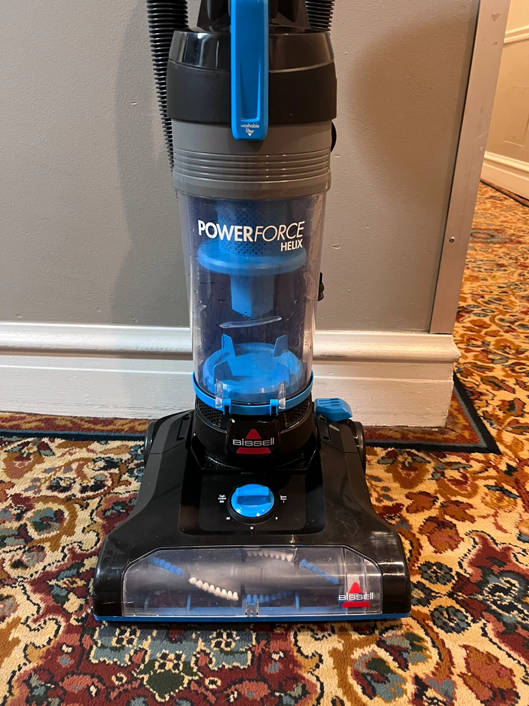 Bissell PowerForce Helix Upright Vacuum Cleaner - photo 2