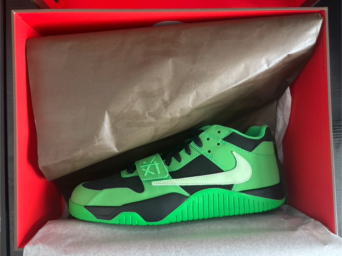 Travis Scott Jumpman Jack size 10.5