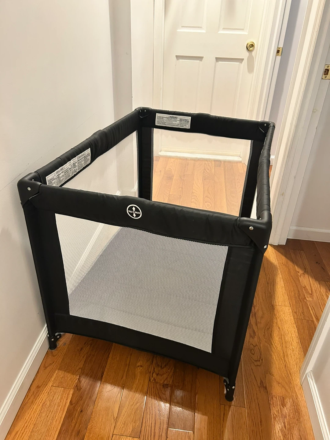 Portable Playard - photo 4