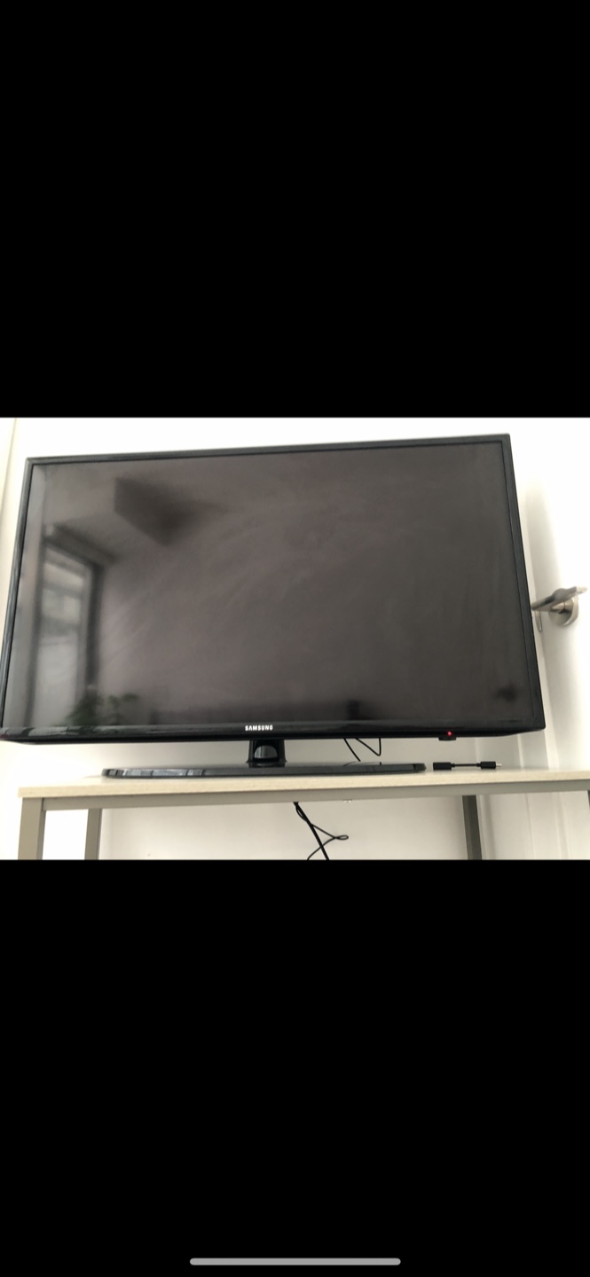 Samsung UN40EH5300F 40" LED TV