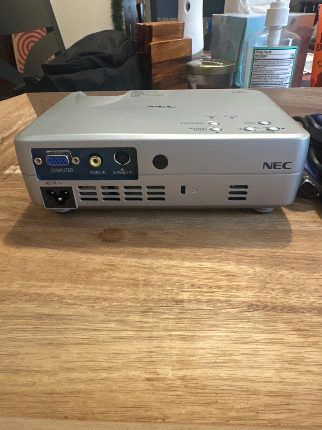 NEC LT10 Digital Projector with Remote and Cables - photo 2