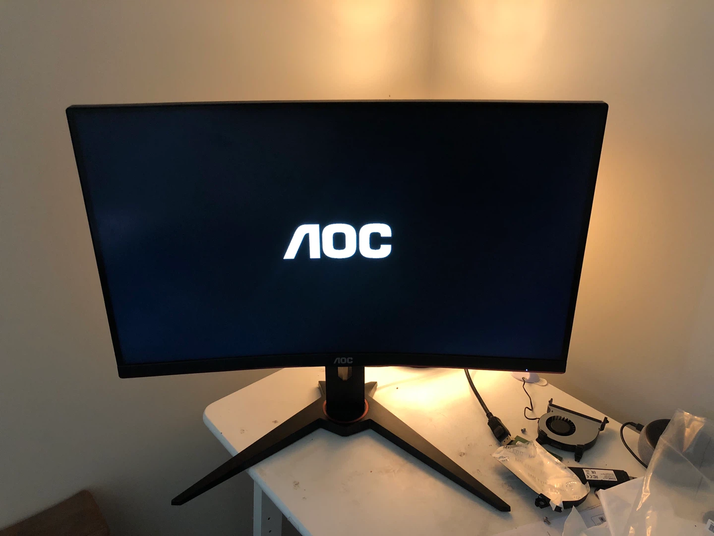 GAMING MONITOR , 165 refresh rate 9/10 condition No Box - photo 2