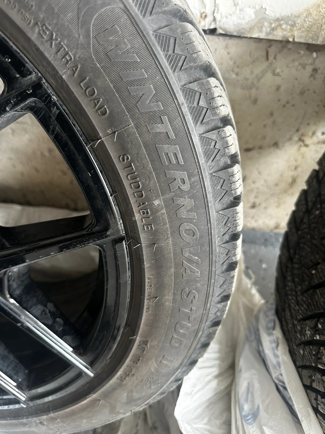 Mercedes Benz A220 Winter Tires 225/50R17