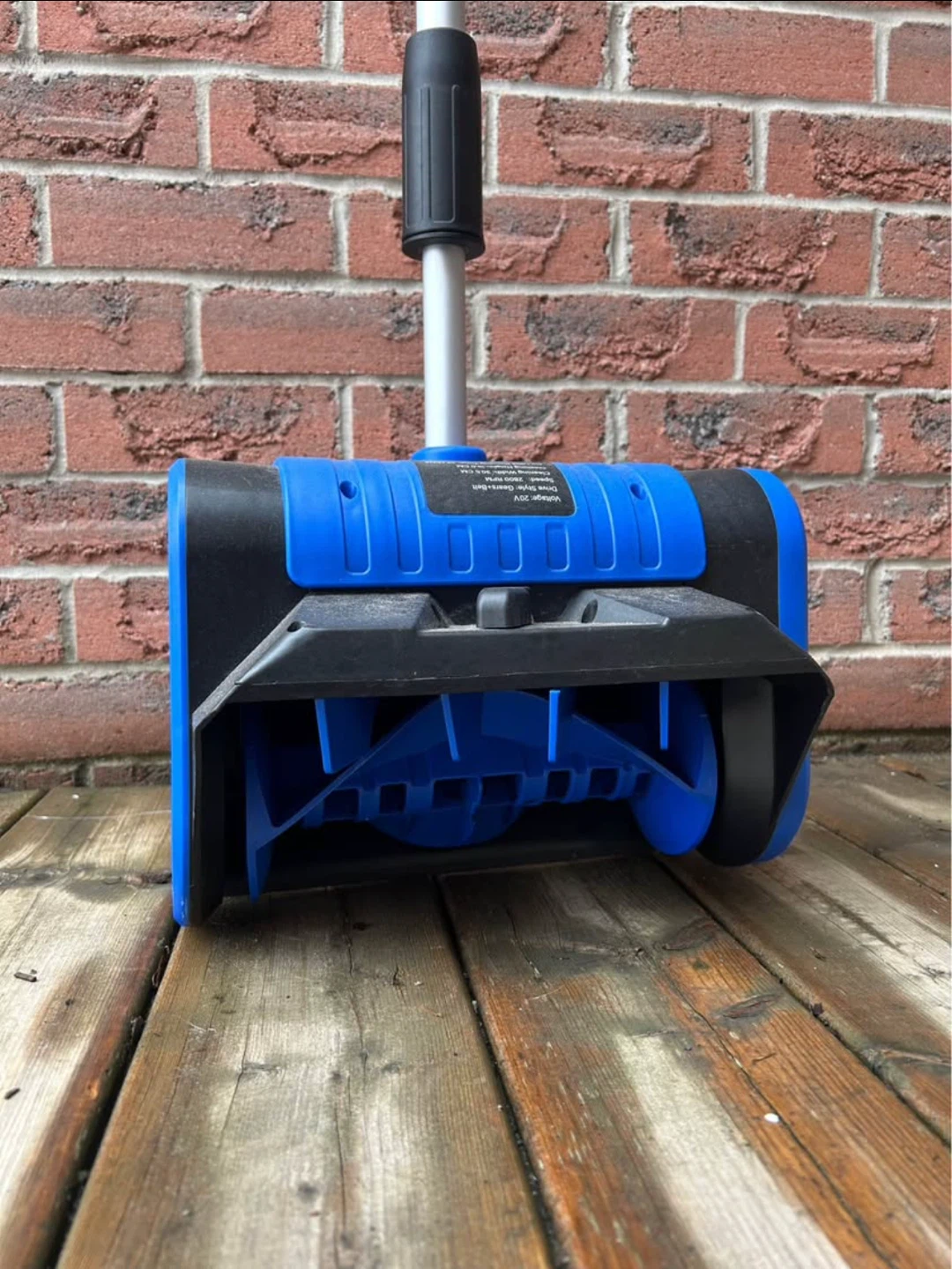 Electric snow shovel - ThawTech 20V Electric Snow Sweeper - photo 2