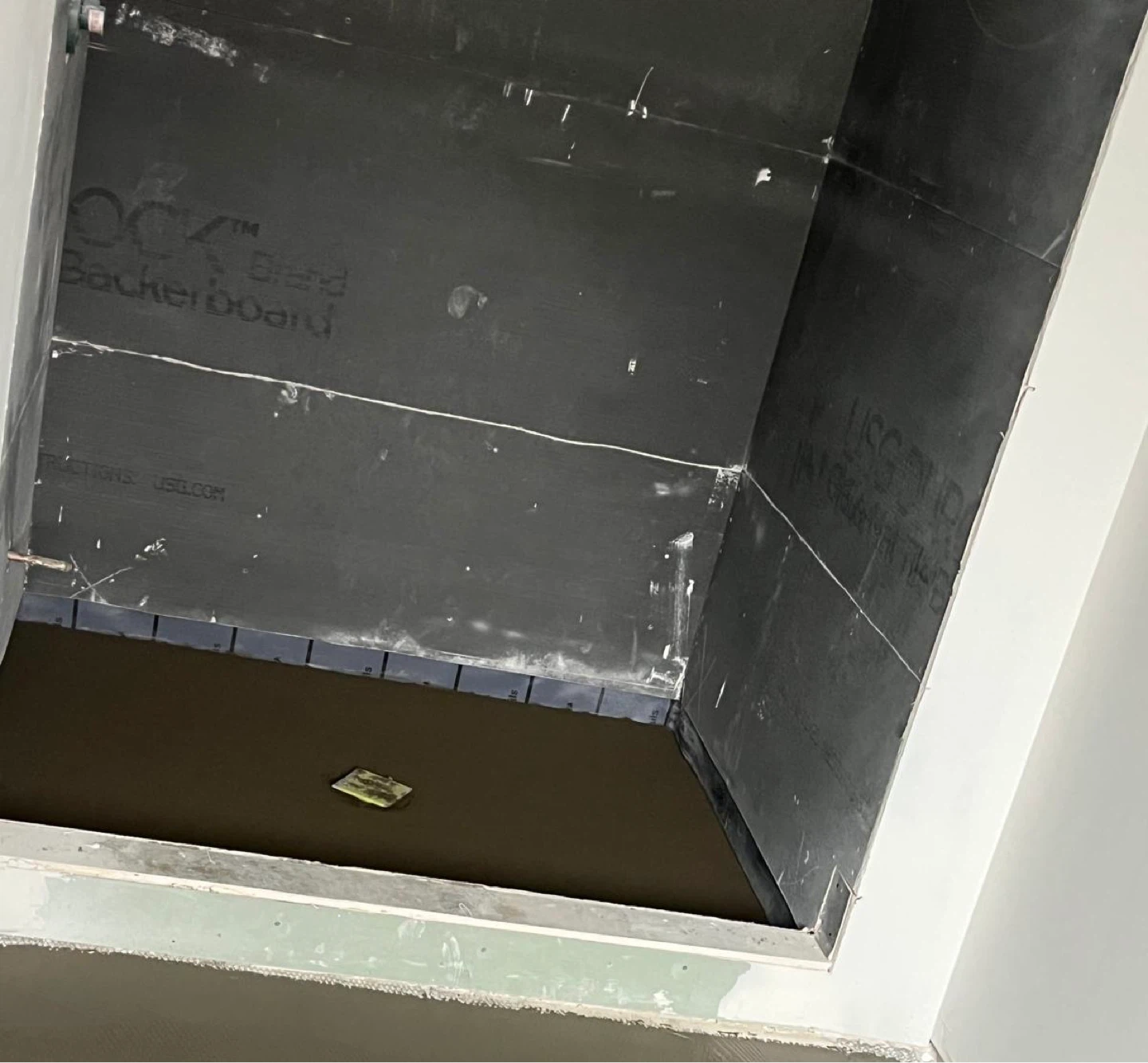 Shower base/ Drypack