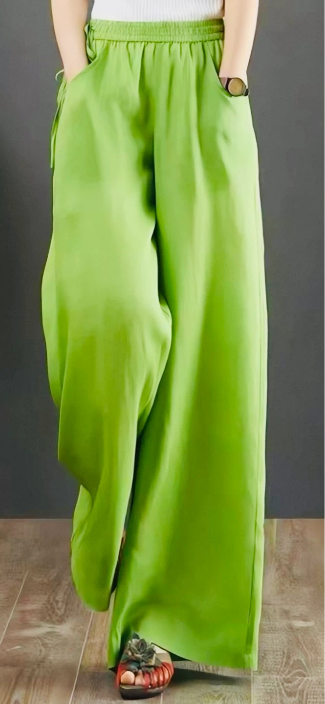 Full length Lime Green Wide Leg Pants, fits size 4 and under!🥰