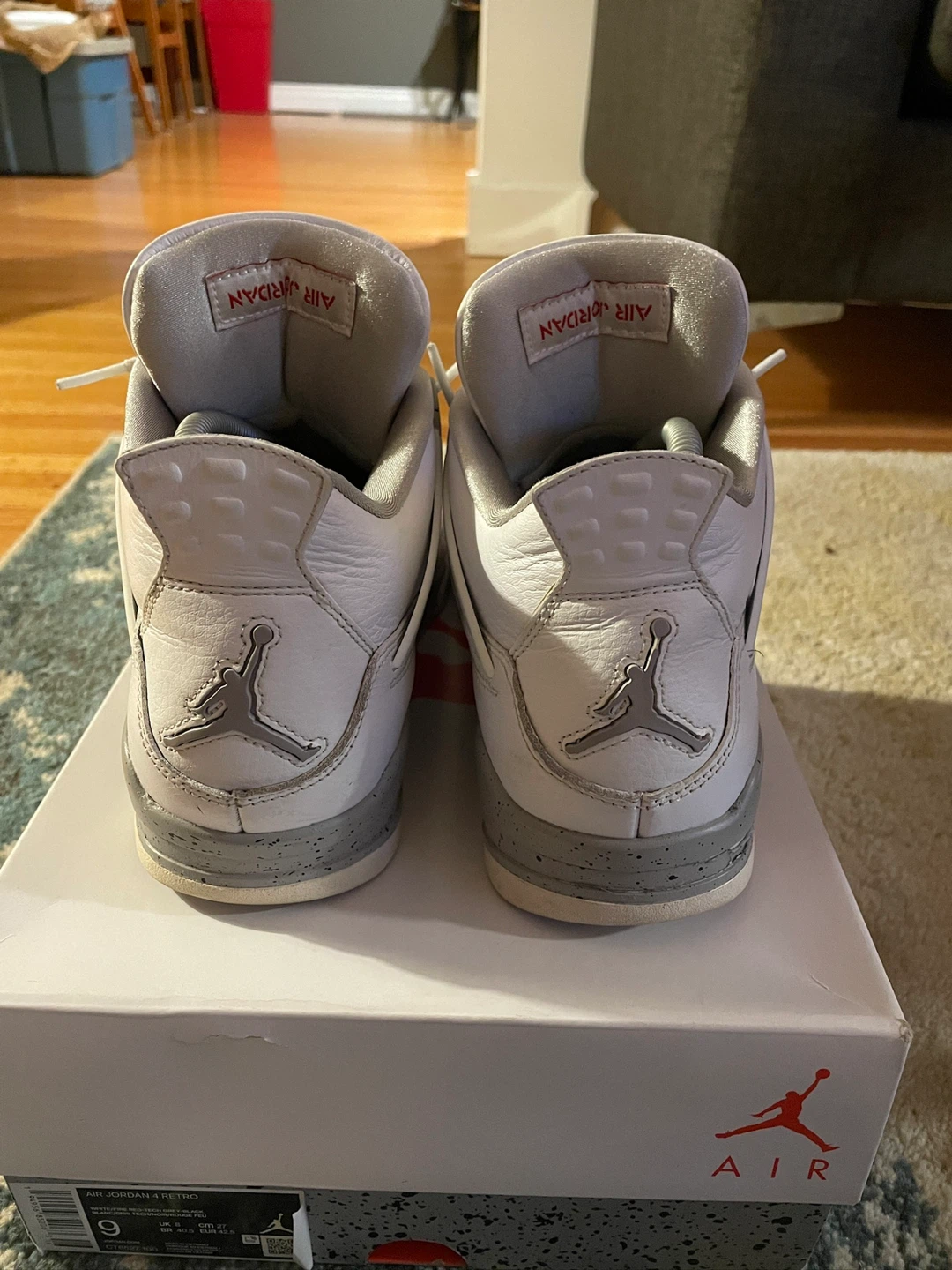 Air Jordan 4 Retro - Size 9 - photo 3